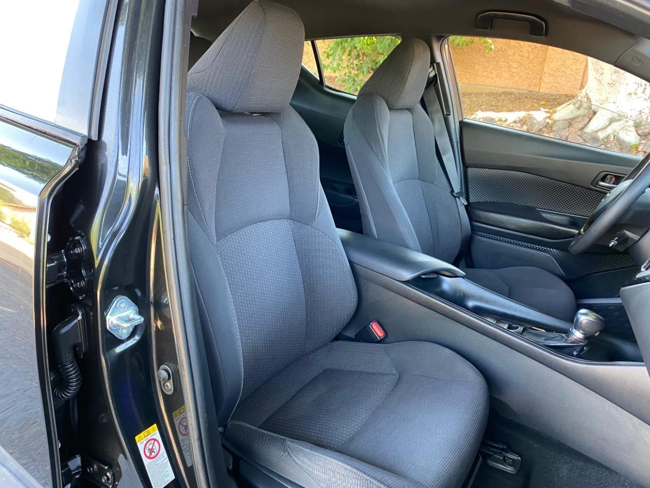 Toyota C-HR XLE Premium 2018