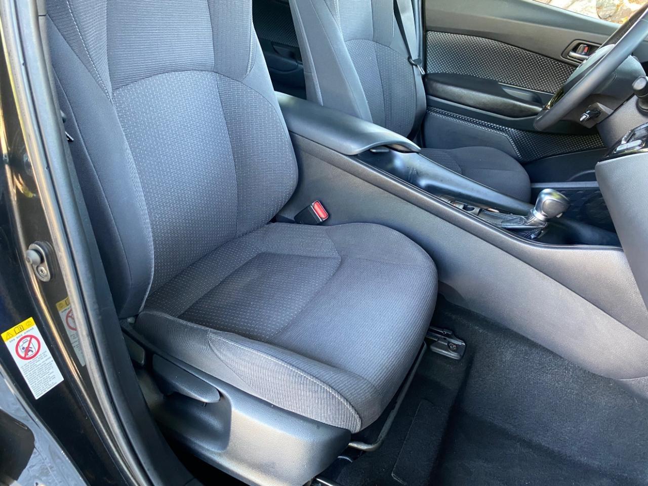 Toyota C-HR XLE Premium 2018