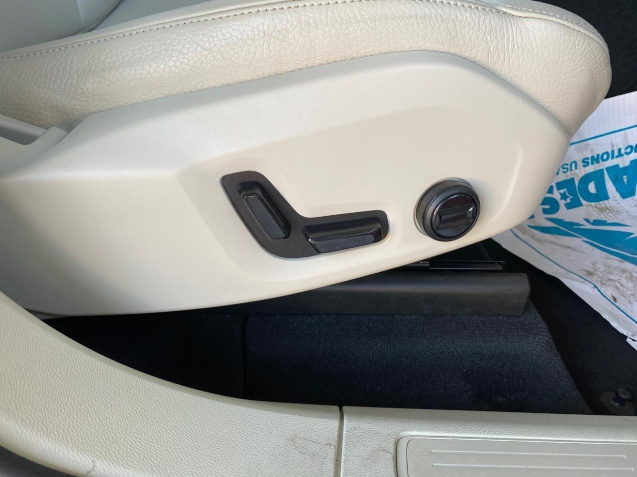 Volvo XC60 T5 Momentum AWD 2021