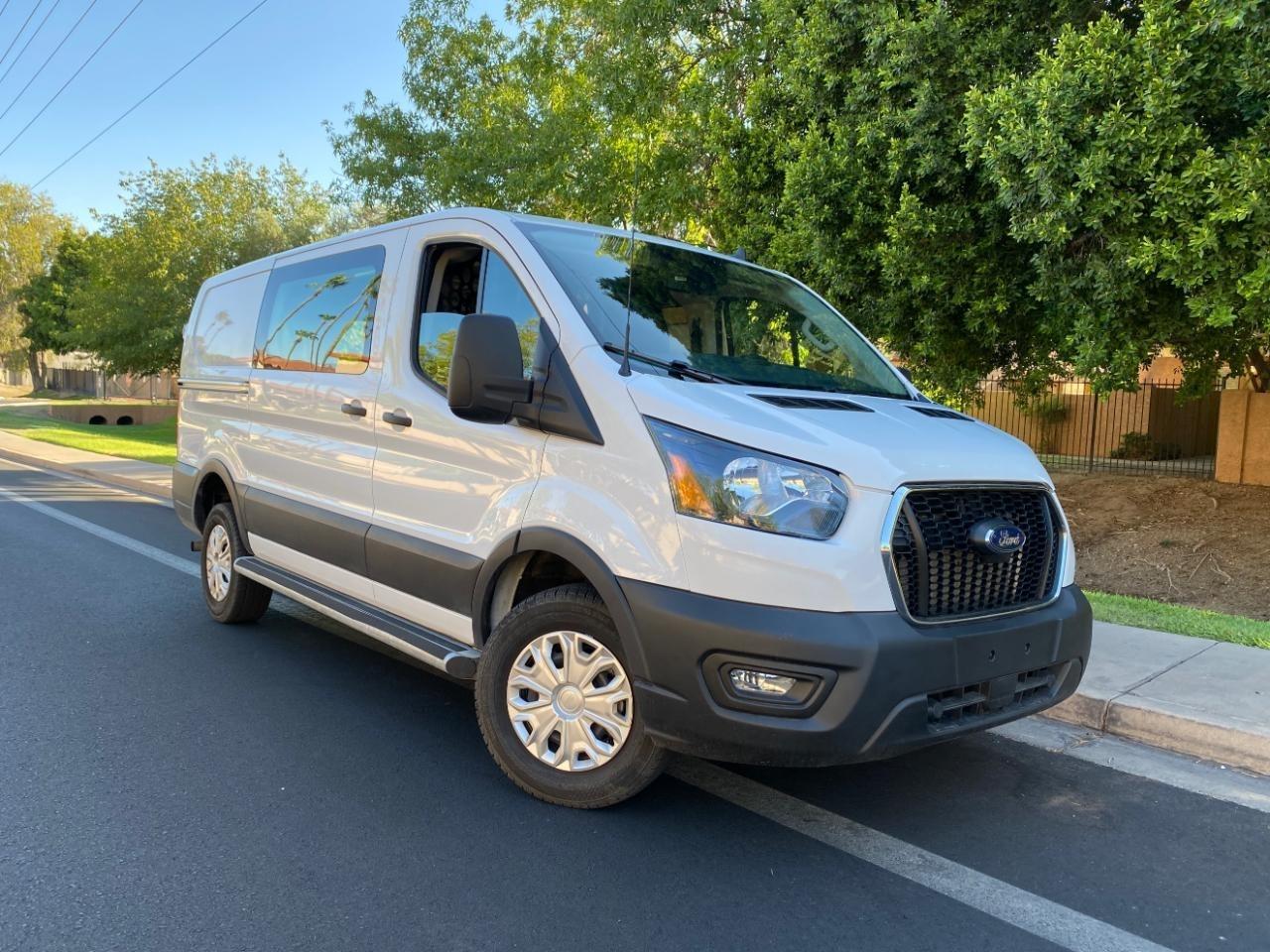 Ford Transit 250 Van 2025