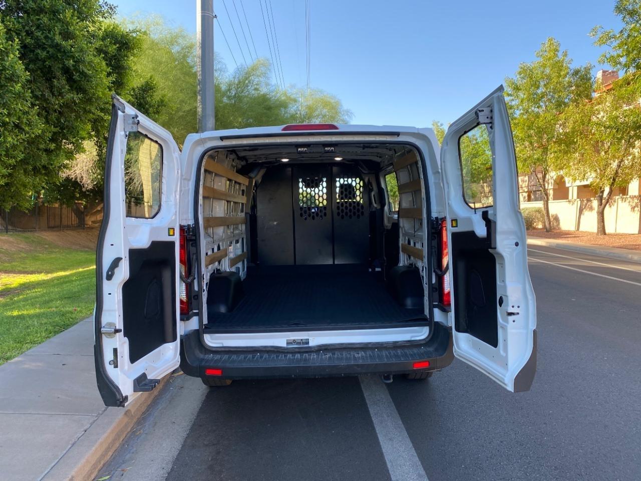 Ford Transit 250 Van 2025