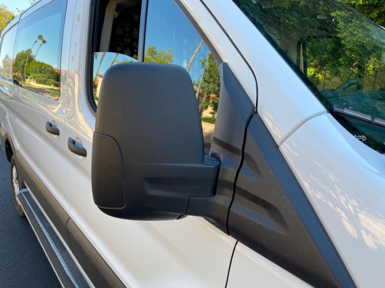 Ford Transit 250 Van 2025