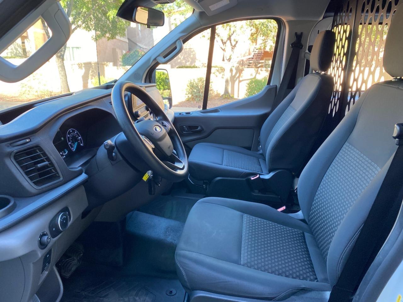 Ford Transit 250 Van 2025