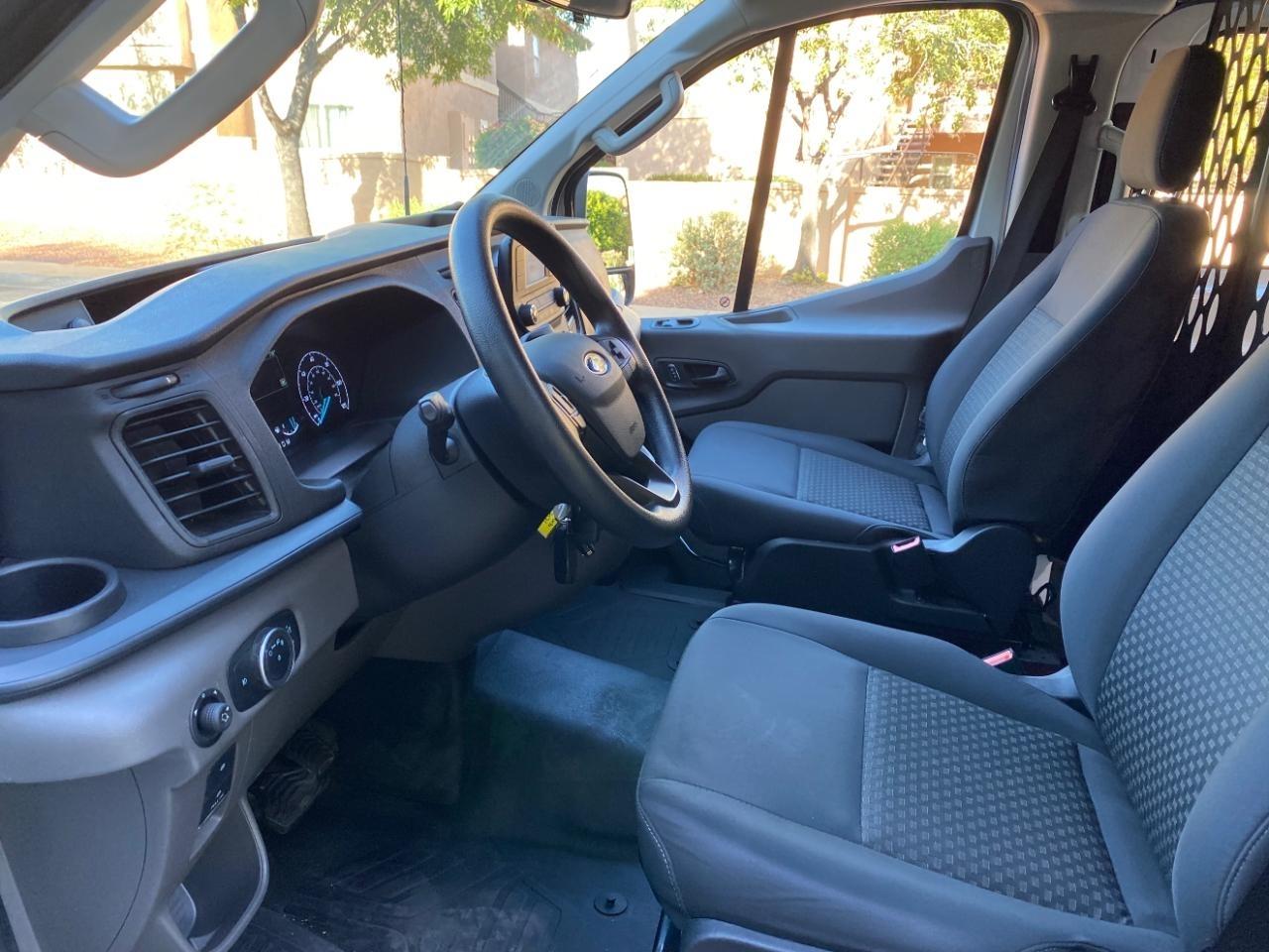 Ford Transit 250 Van 2025