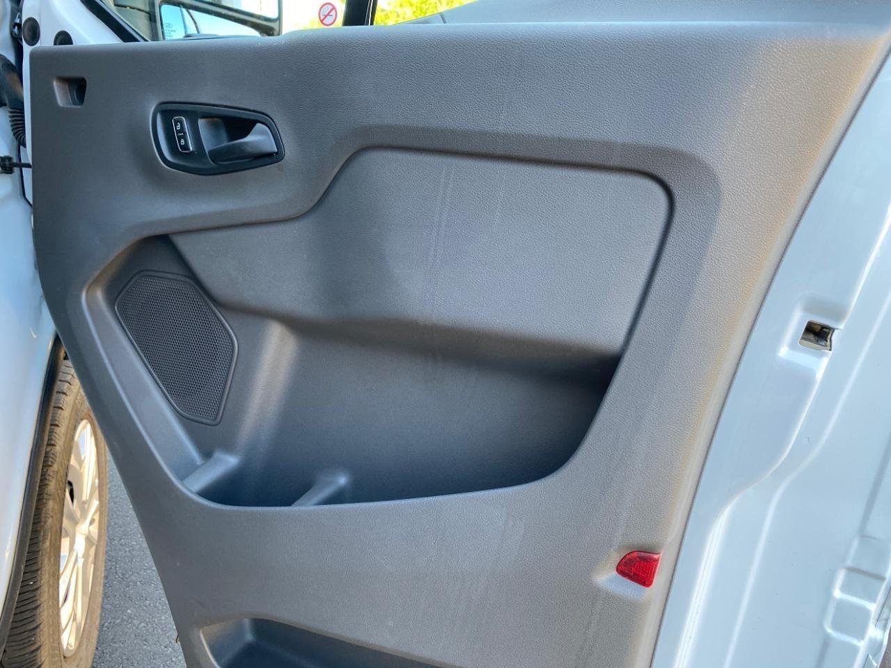Ford Transit 250 Van 2025