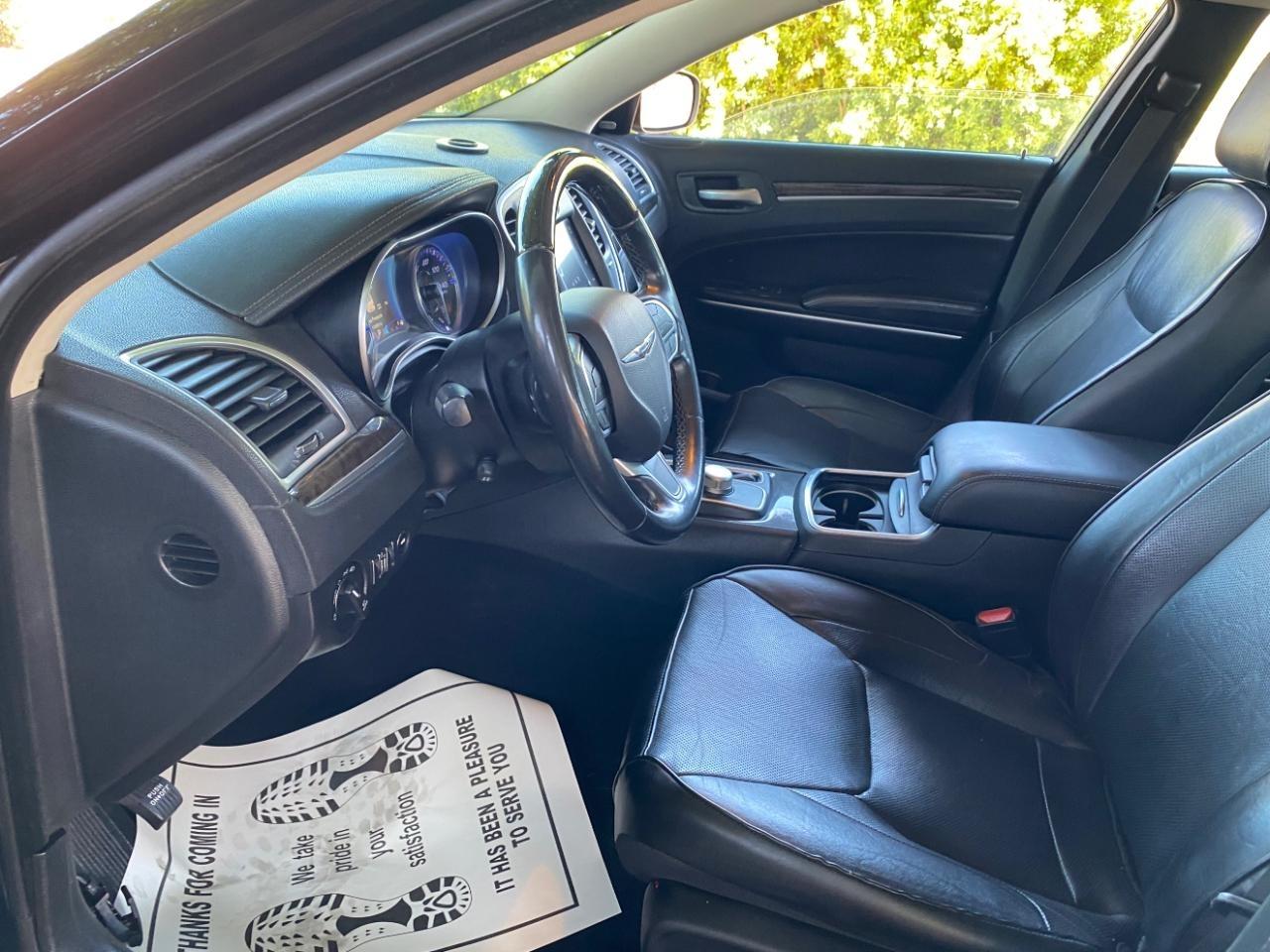 Chrysler 300 Limited AWD 2019