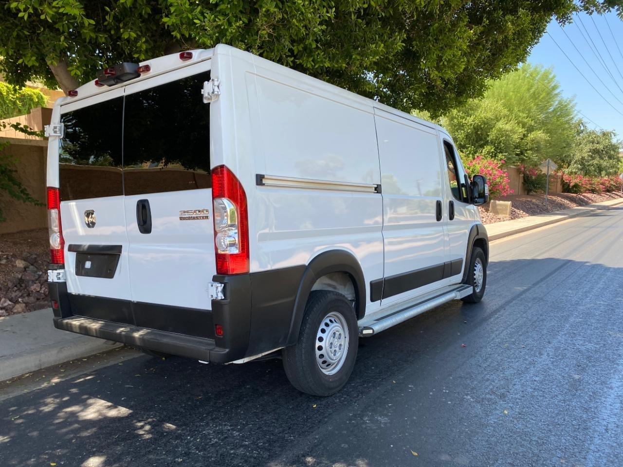 RAM Promaster 2500 Low Roof 2025