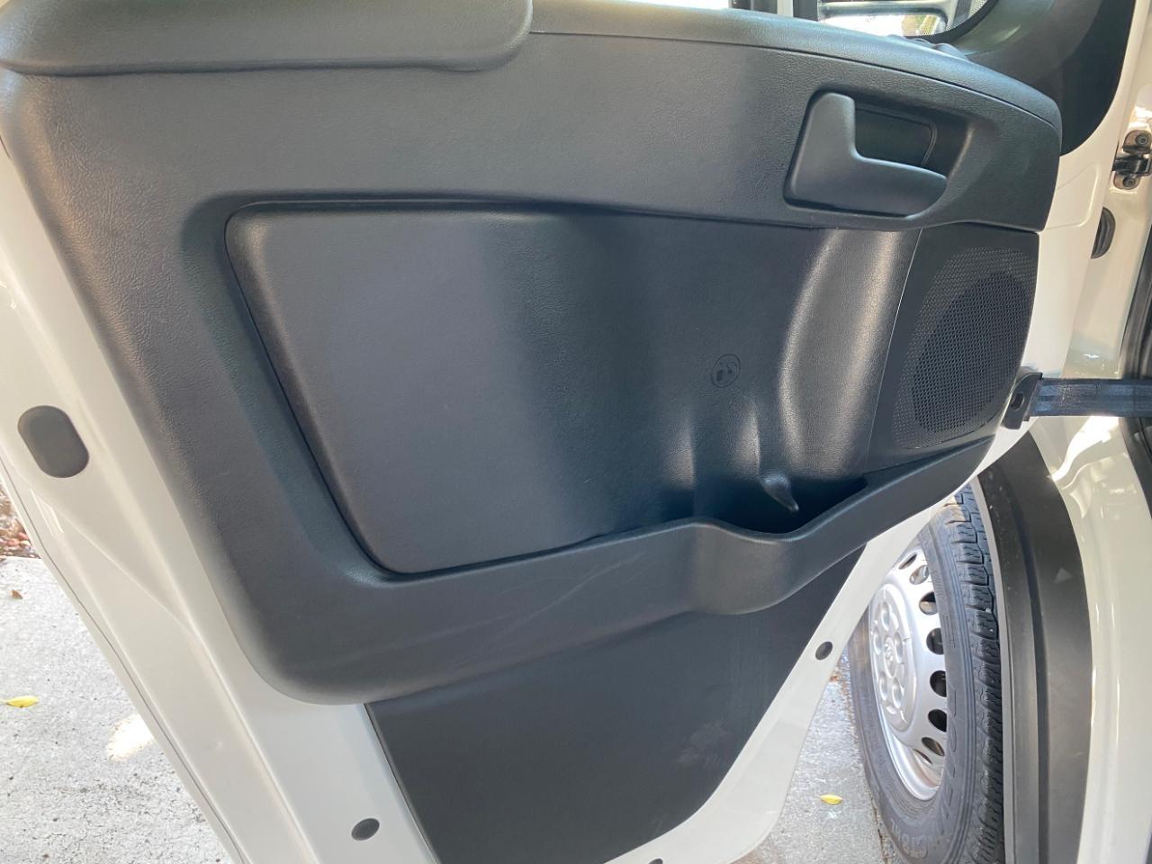 RAM Promaster 2500 Low Roof 2025