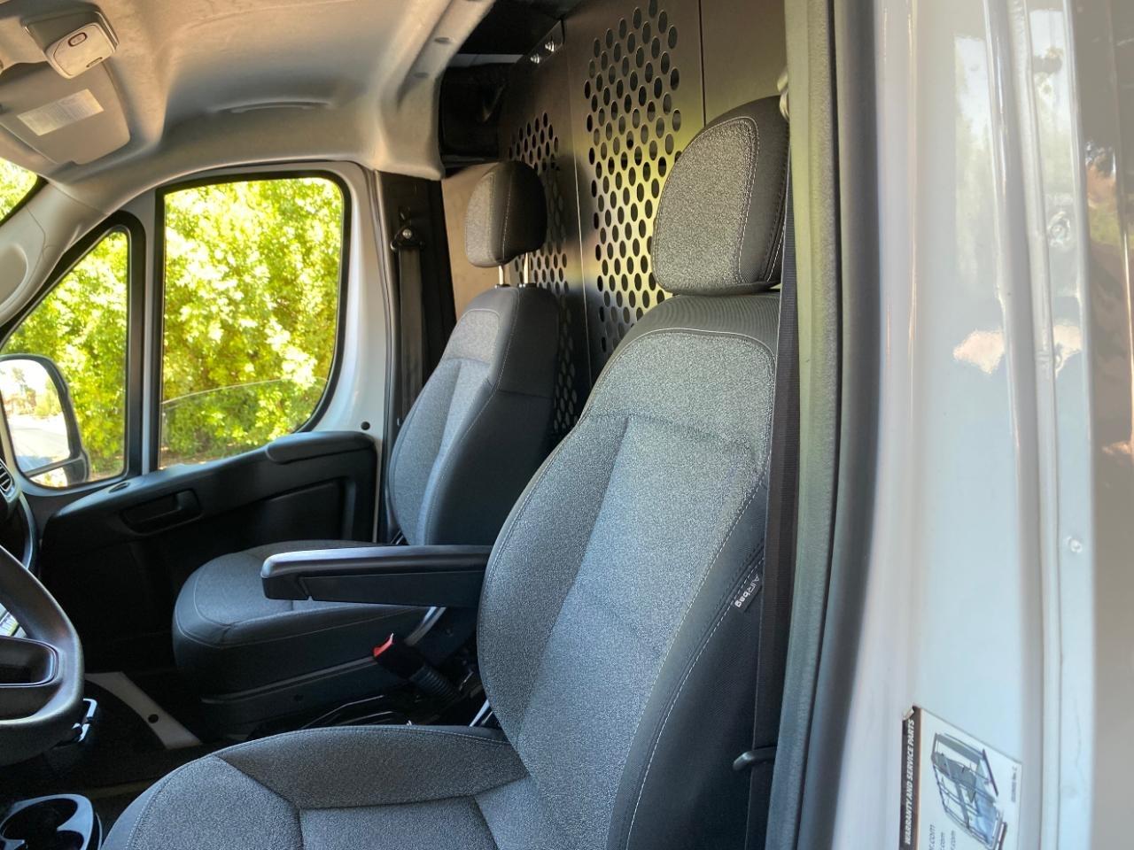 RAM Promaster 2500 Low Roof 2025