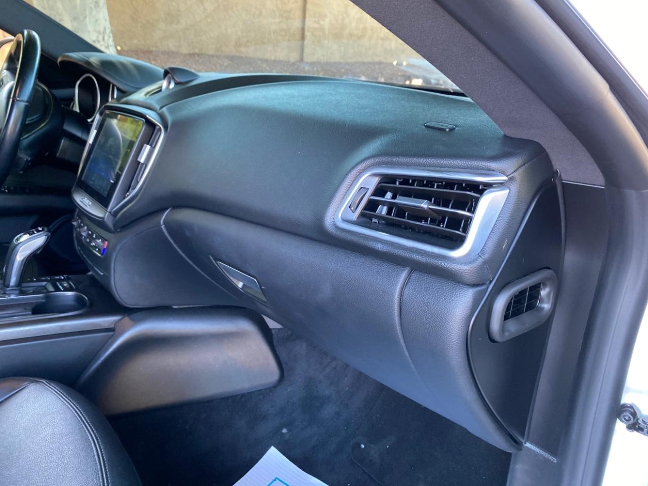 Maserati Ghibli Base 2019