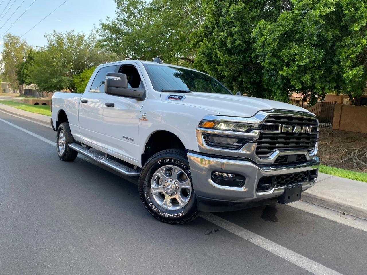 2025 RAM 2500 Big Horn Crew Cab 4WD
