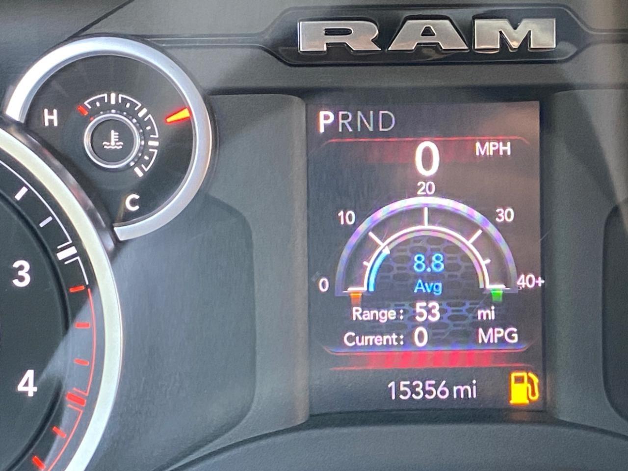 RAM 2500 Big Horn Crew Cab 4WD 2025