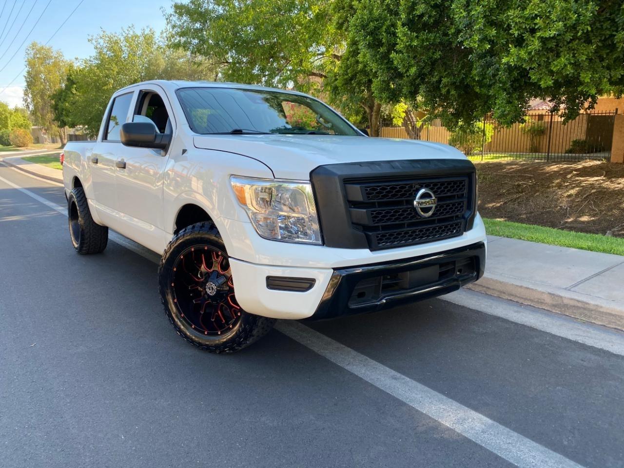 Nissan Titan S Crew Cab 2WD 2022