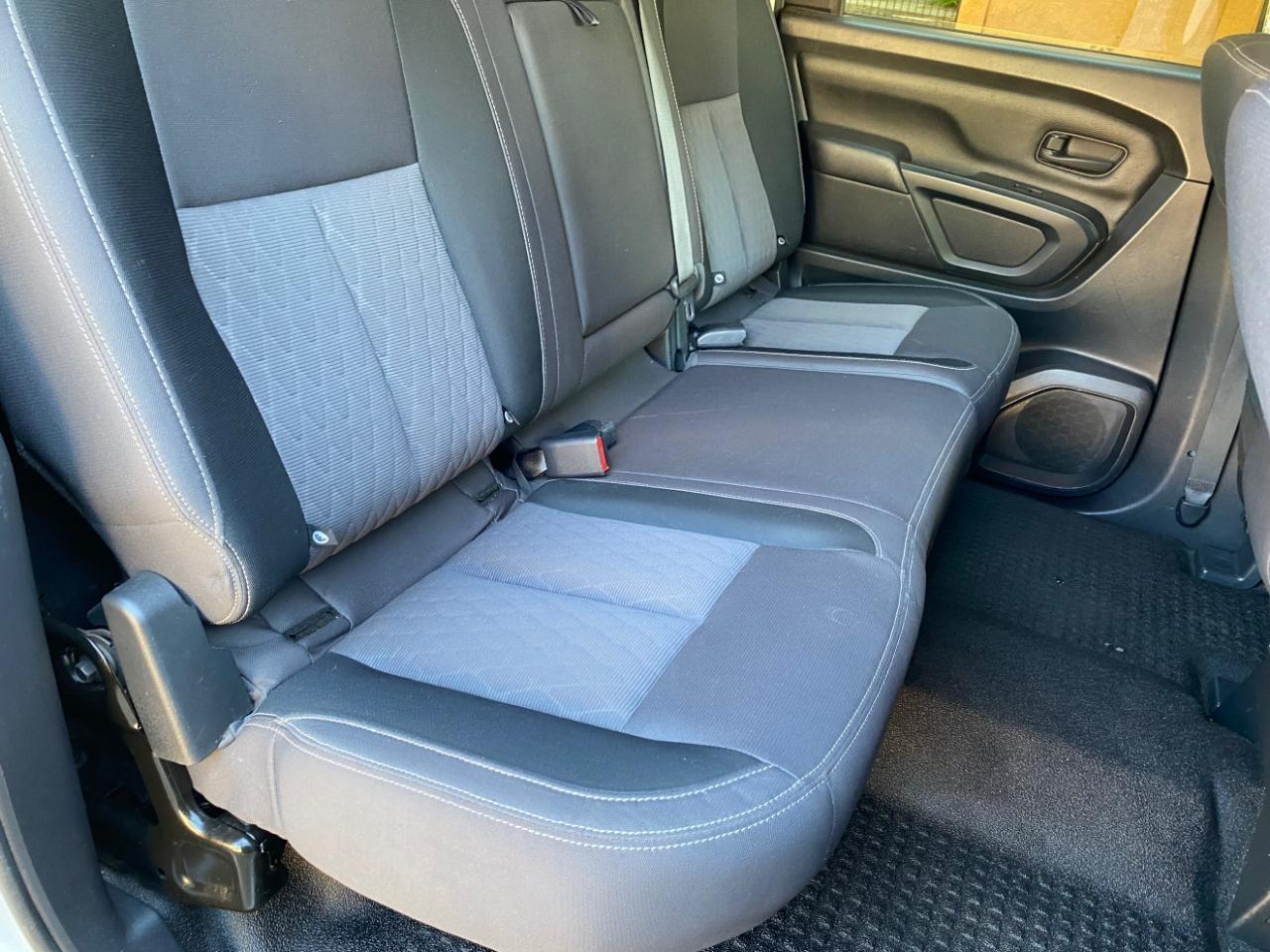 Nissan Titan S Crew Cab 2WD 2022