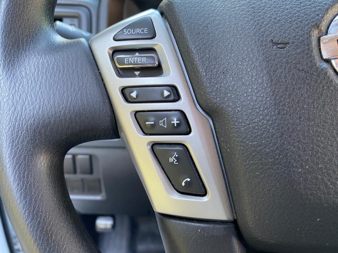 Nissan Titan S Crew Cab 2WD 2022