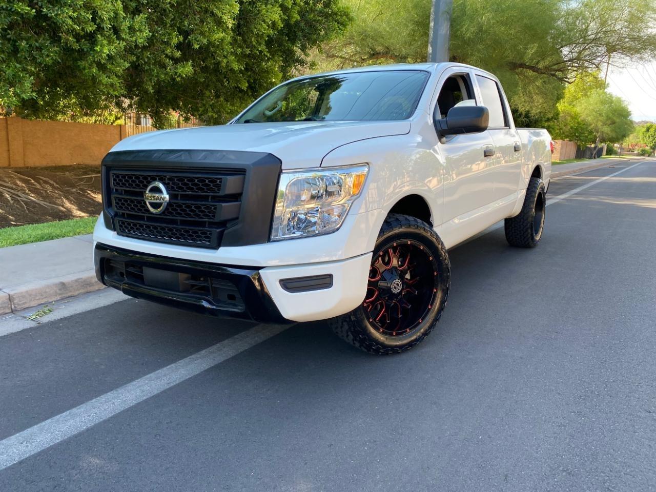 Nissan Titan S Crew Cab 2WD 2022