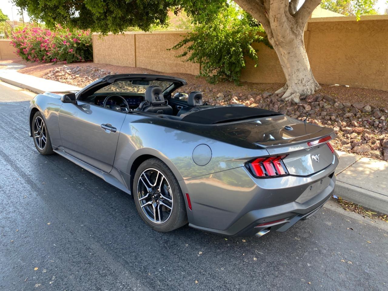 Ford Mustang EcoBoost Premium Convertible 2025