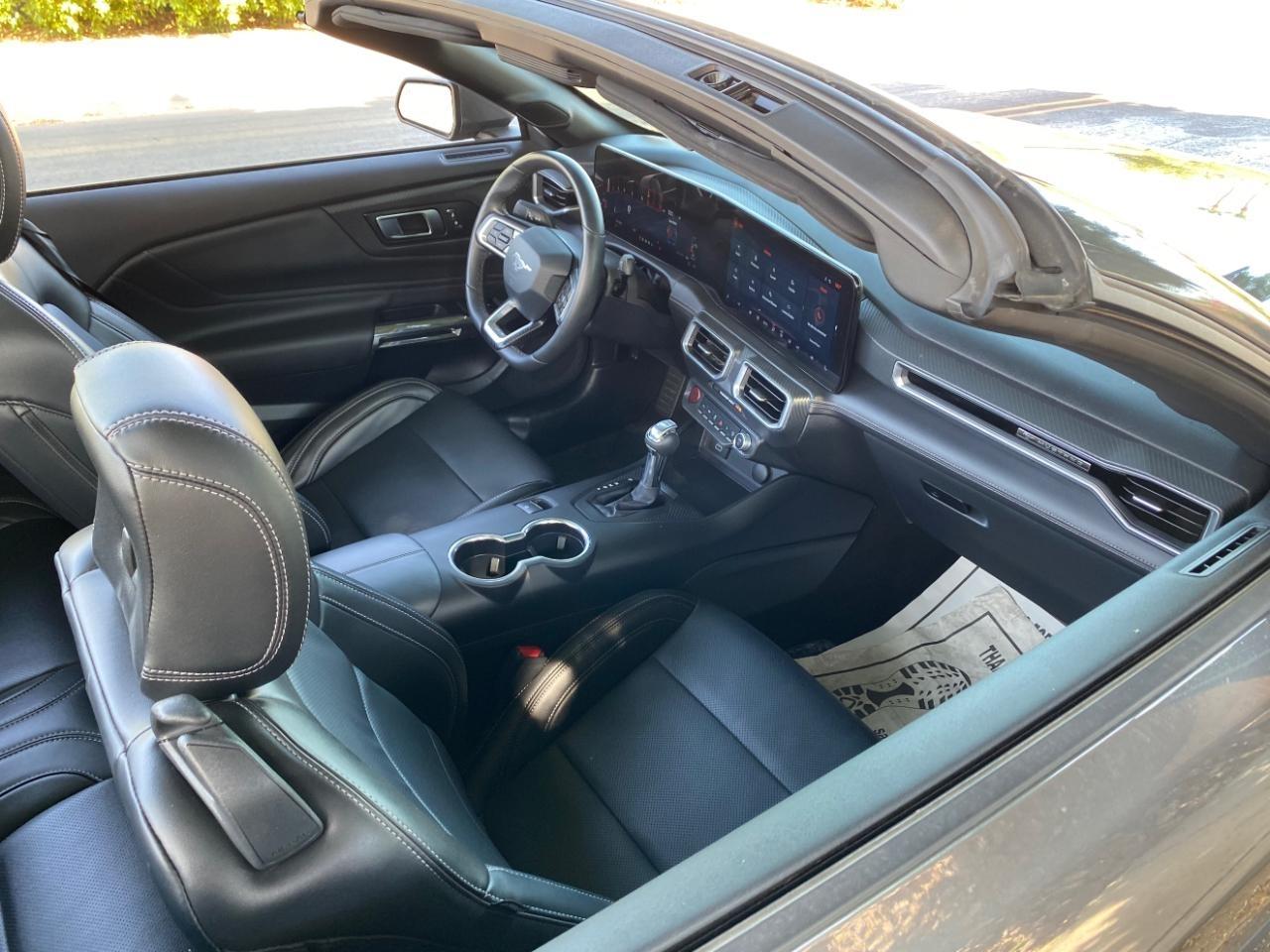 Ford Mustang EcoBoost Premium Convertible 2025