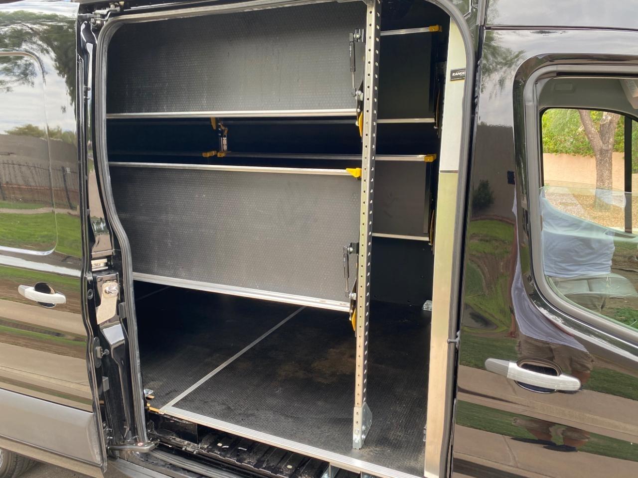 Ford Transit 250 Van High Roof w/Sliding Pass. 148-in. WB EL 2023