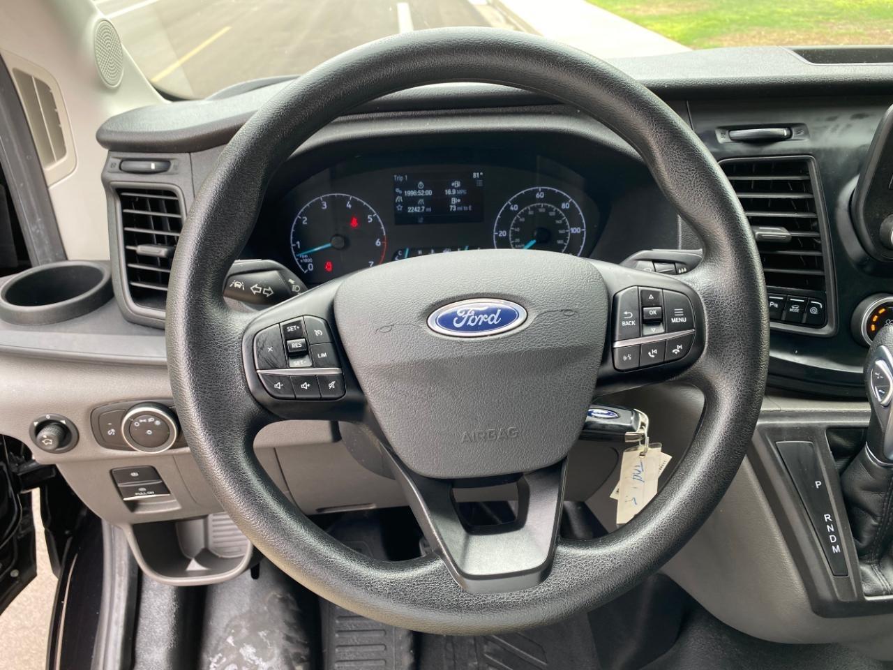 Ford Transit 250 Van High Roof w/Sliding Pass. 148-in. WB EL 2023