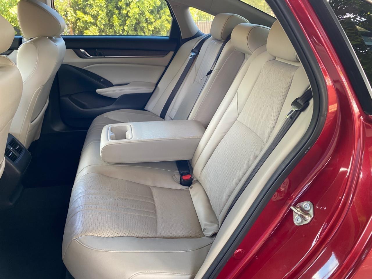 Honda Accord Touring 2.0T 10A 2018