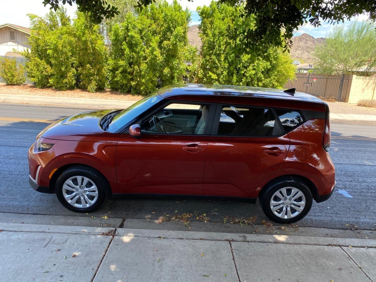 Kia Soul LX CVT 2024