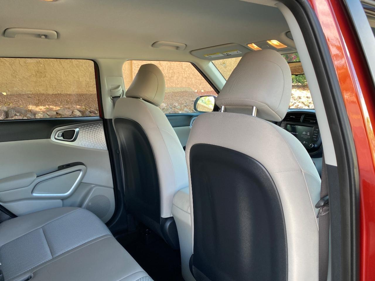 Kia Soul LX CVT 2024