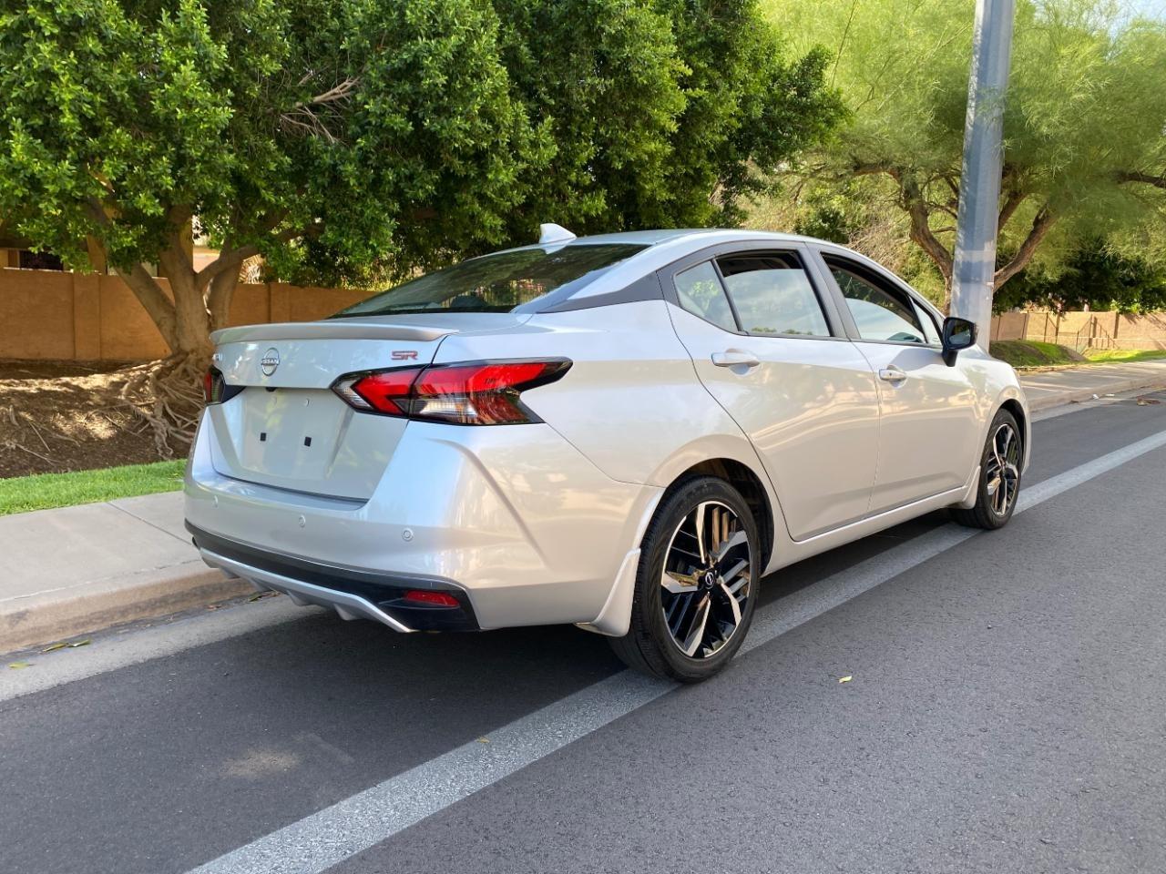 Nissan Versa SR 2025