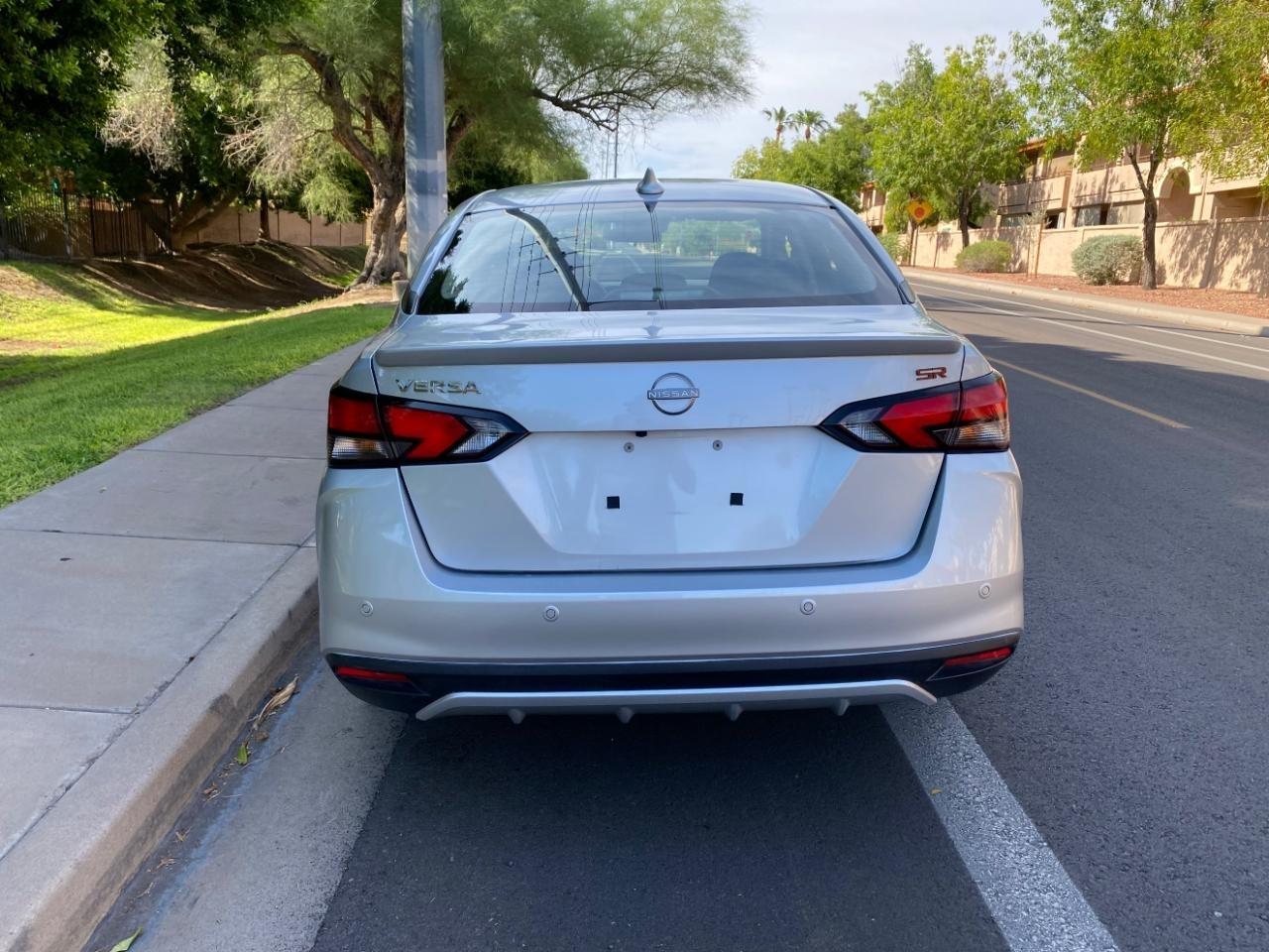 Nissan Versa SR 2025