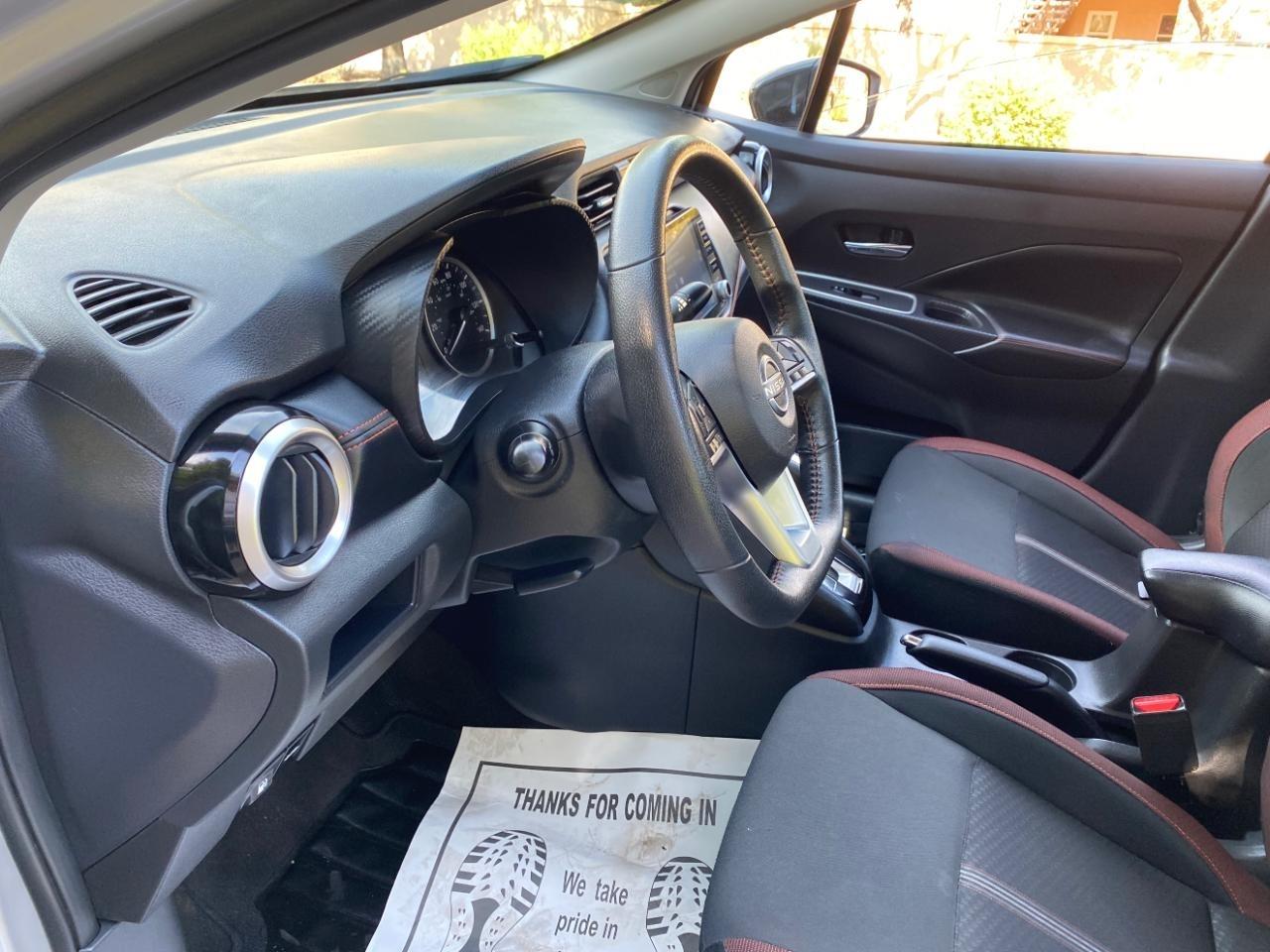 Nissan Versa SR 2025