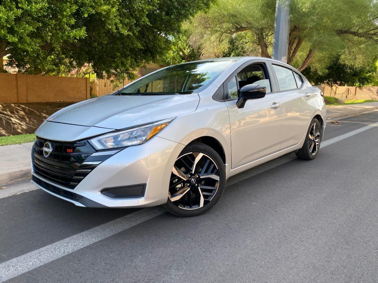 Nissan Versa SR 2025