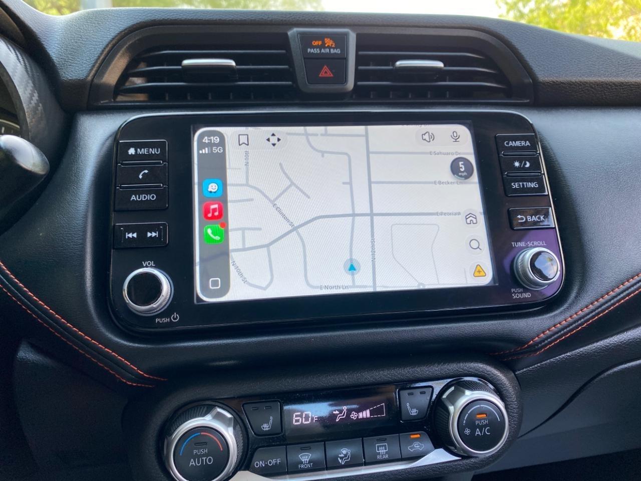 Nissan Versa SR 2025