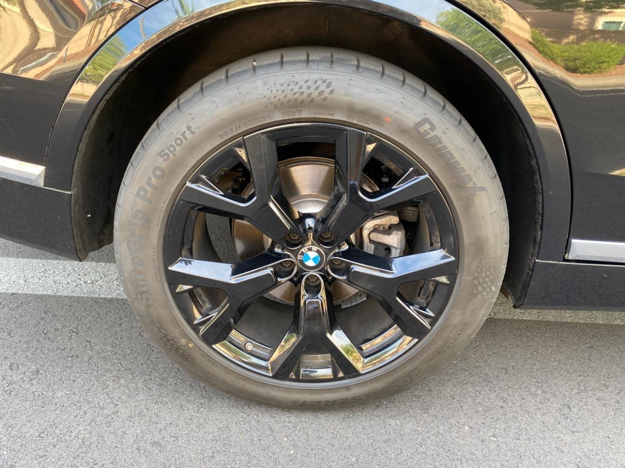 BMW X7 xDrive40i 2025