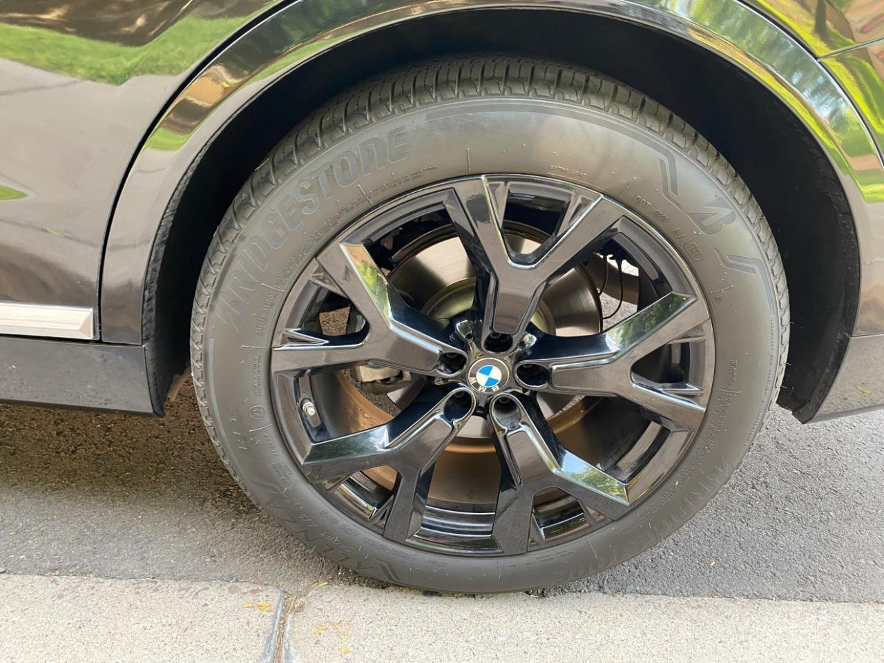 BMW X7 xDrive40i 2025