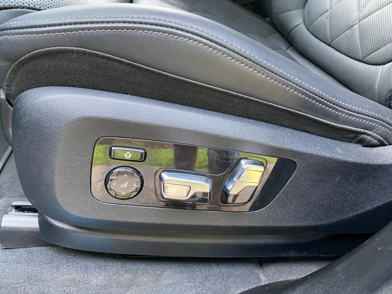 BMW X7 xDrive40i 2025