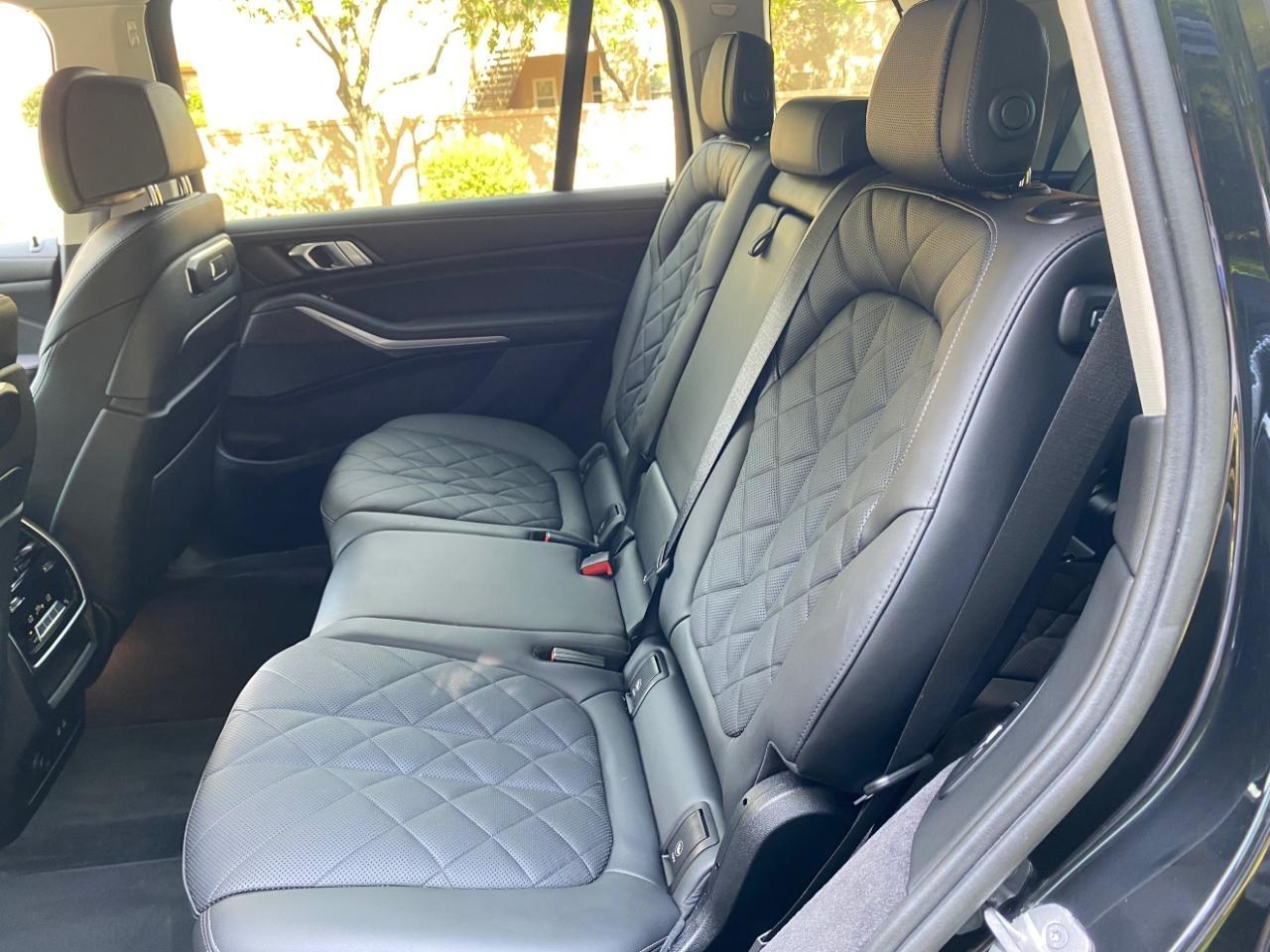 BMW X7 xDrive40i 2025