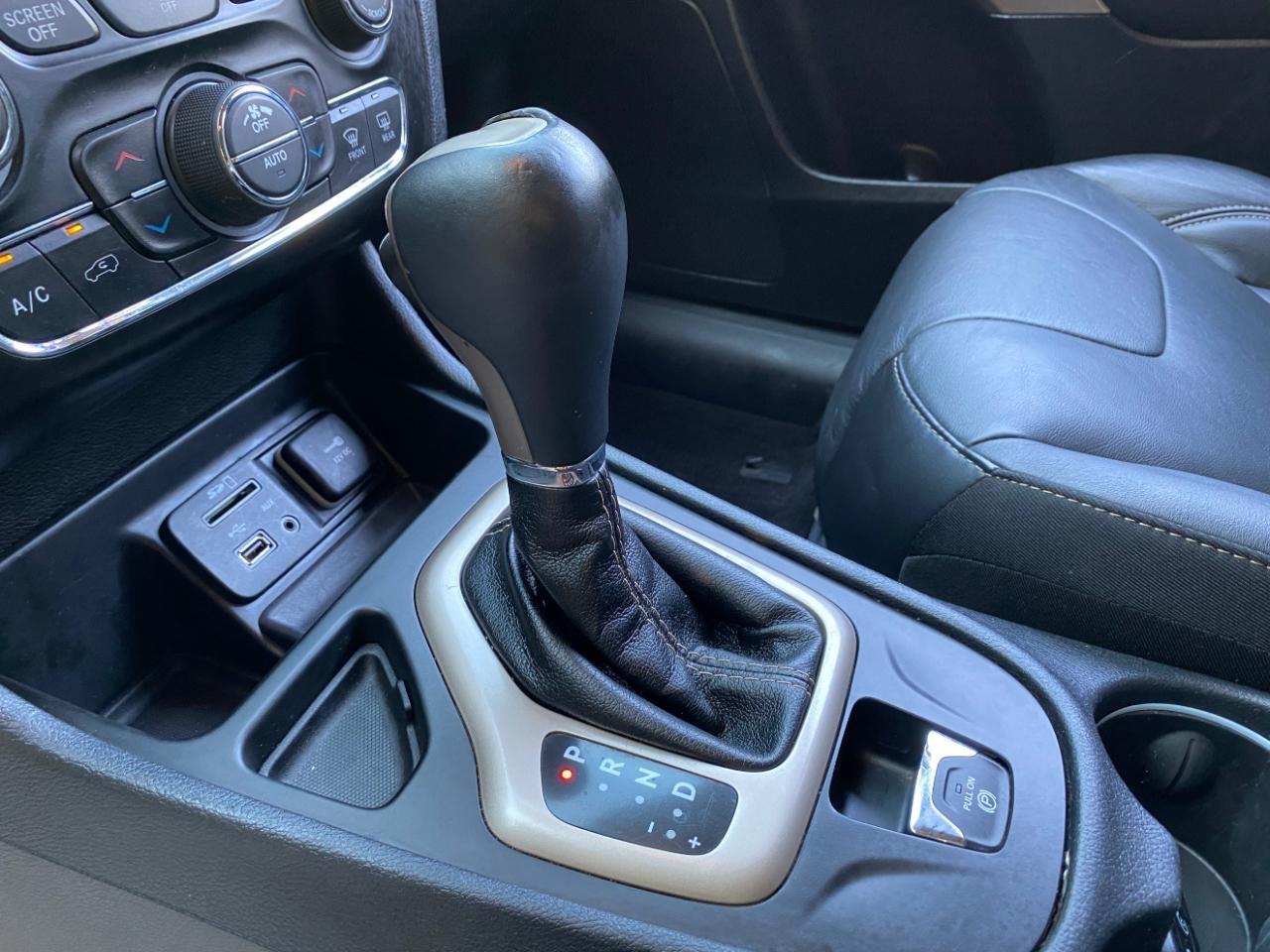 Jeep Cherokee Limited FWD 2018