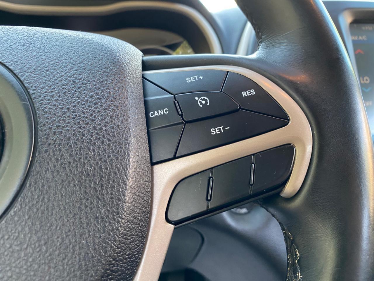 Jeep Cherokee Limited FWD 2018