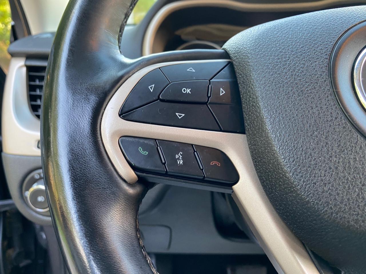 Jeep Cherokee Limited FWD 2018
