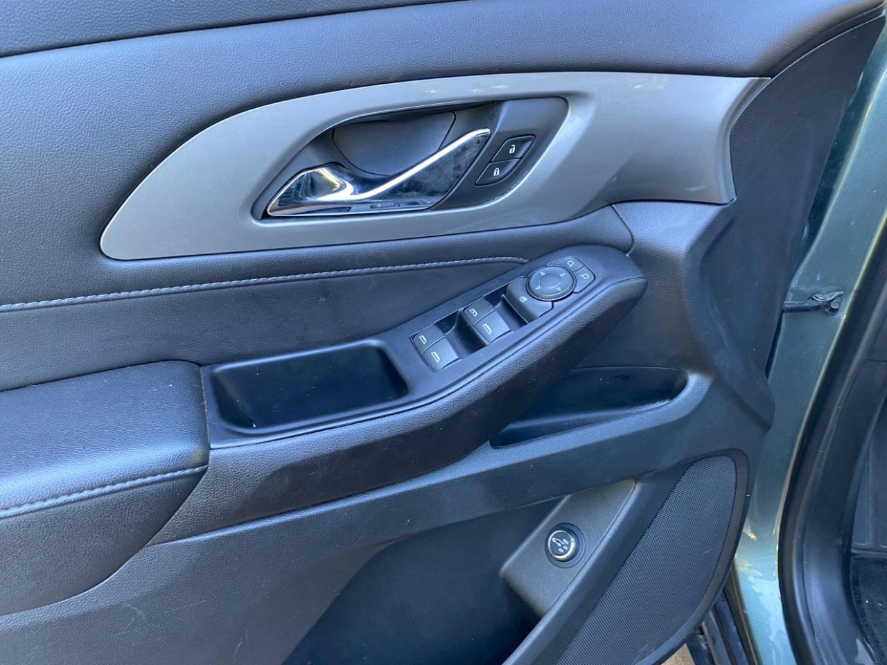 Chevrolet Traverse LT Cloth FWD 2023