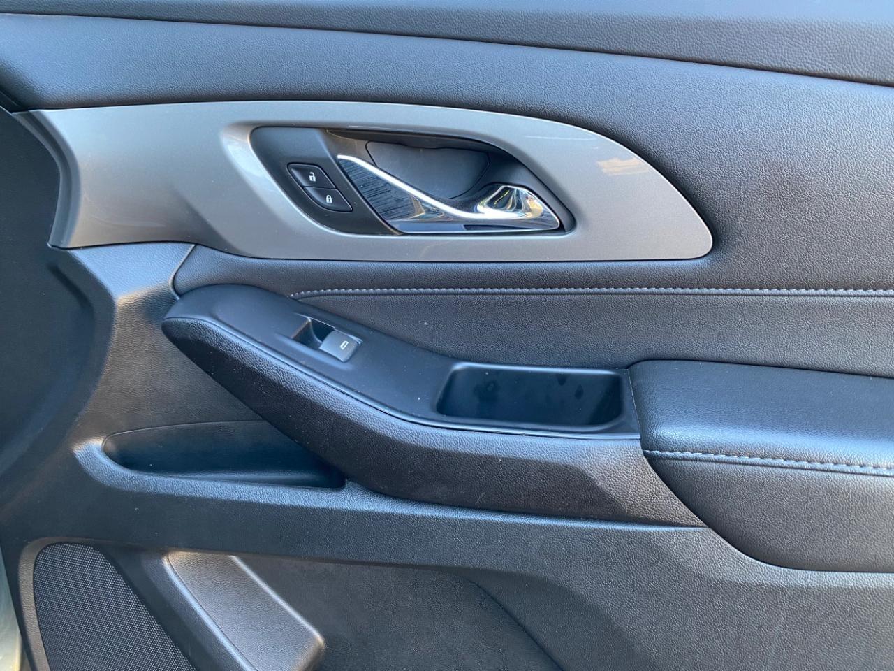 Chevrolet Traverse LT Cloth FWD 2023