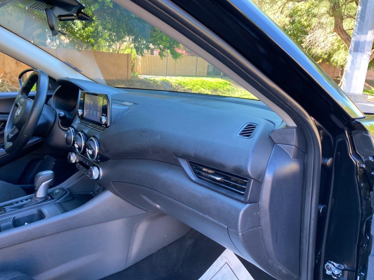 Nissan Sentra S 2025
