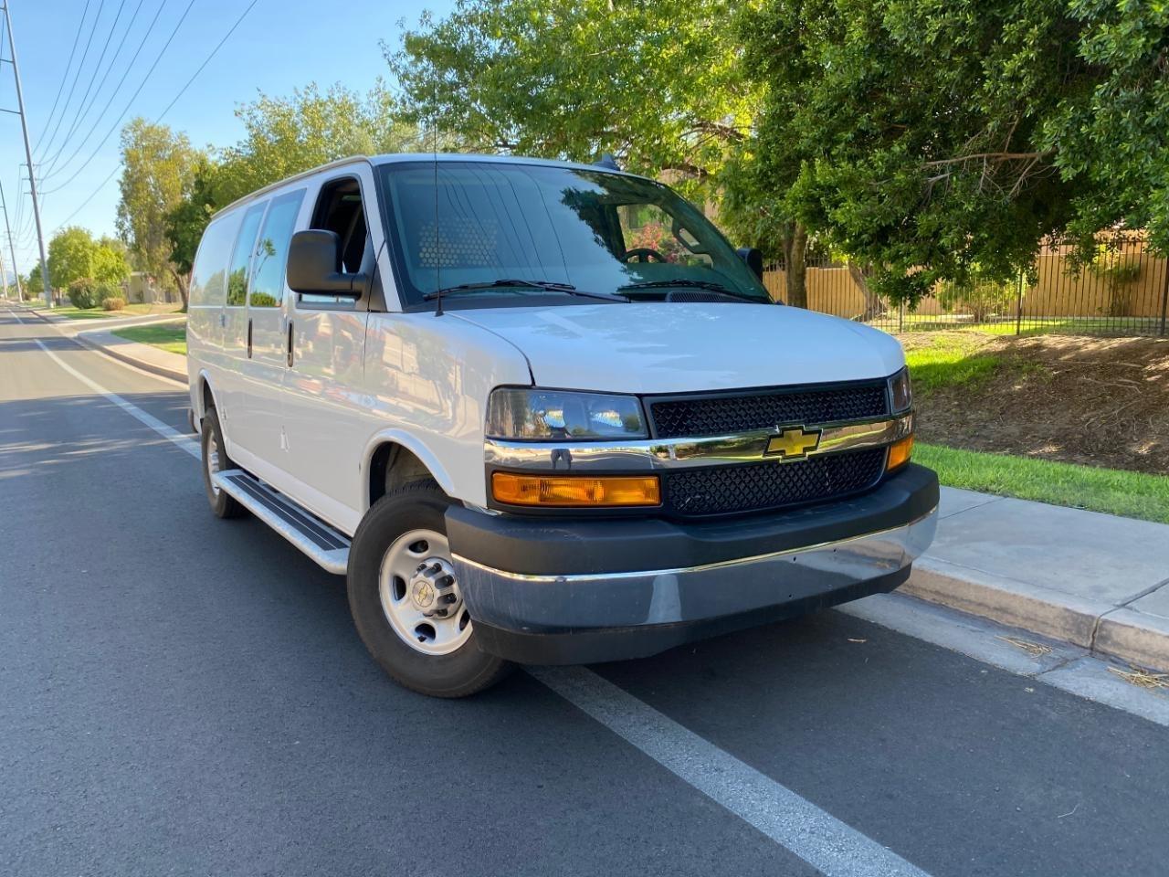Chevrolet Express 2500 Cargo 2025