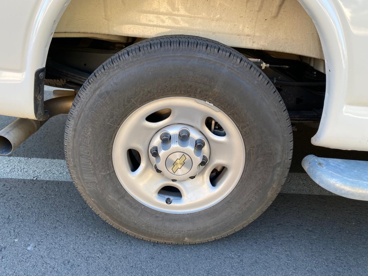 Chevrolet Express 2500 Cargo 2025