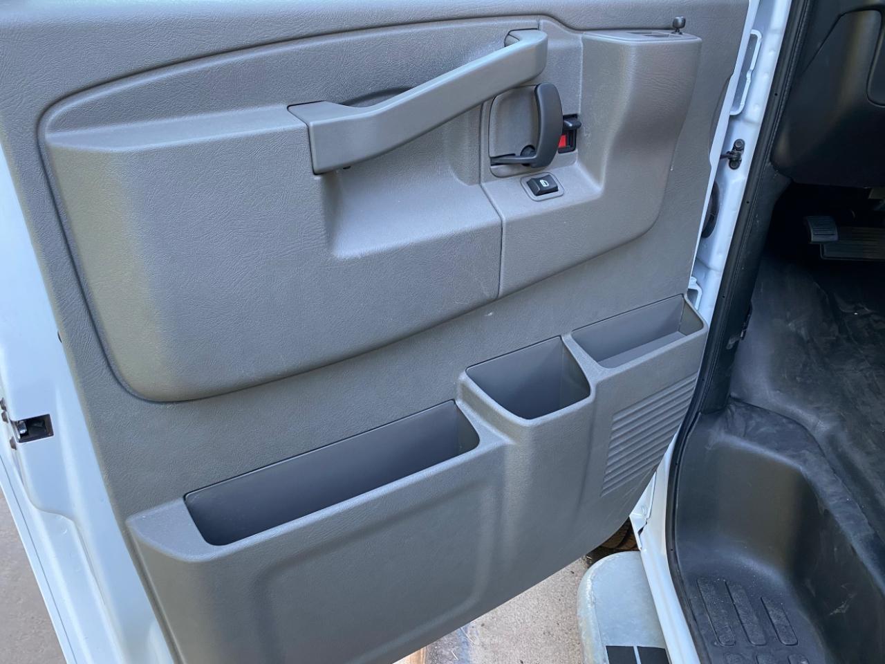 Chevrolet Express 2500 Cargo 2025