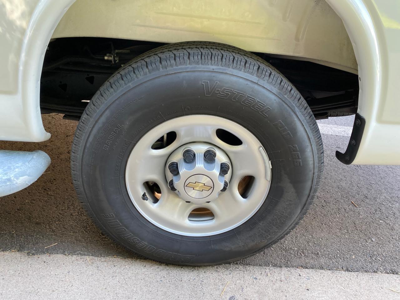 Chevrolet Express 2500 Cargo 2025