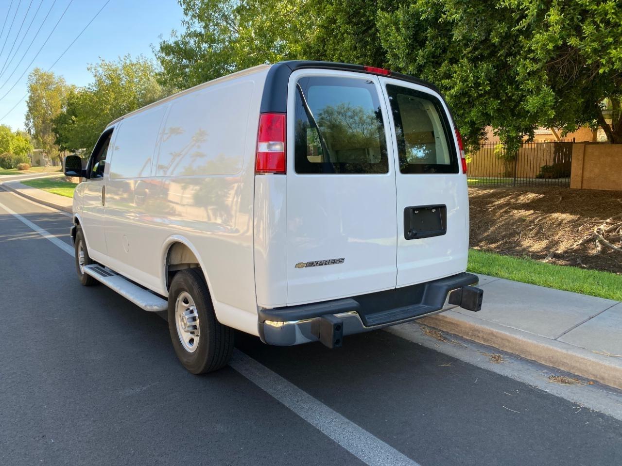 Chevrolet Express 2500 Cargo 2025