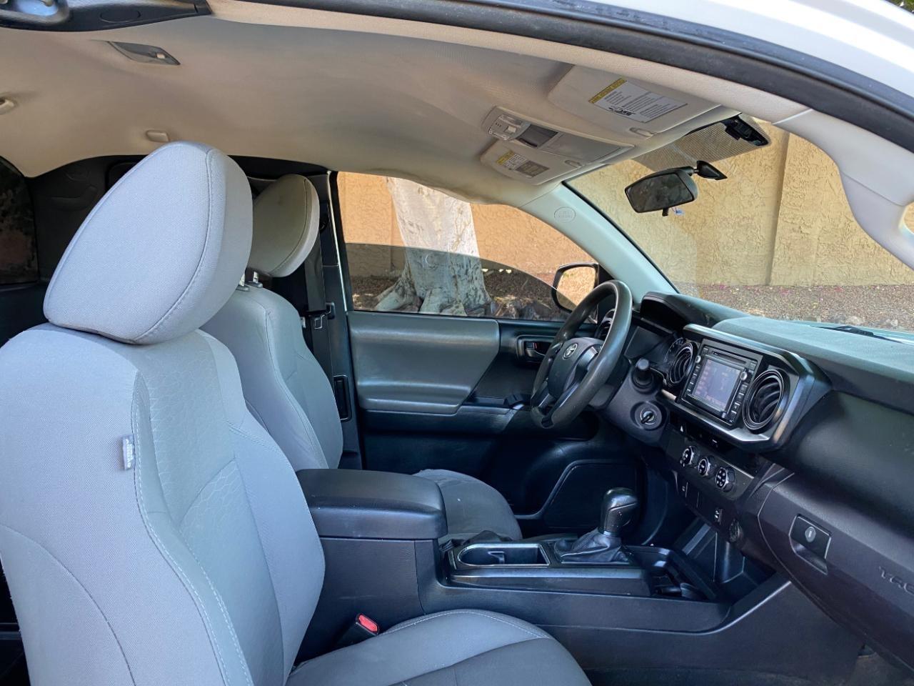 Toyota Tacoma SR5 Access Cab I4 6AT 2WD 2017