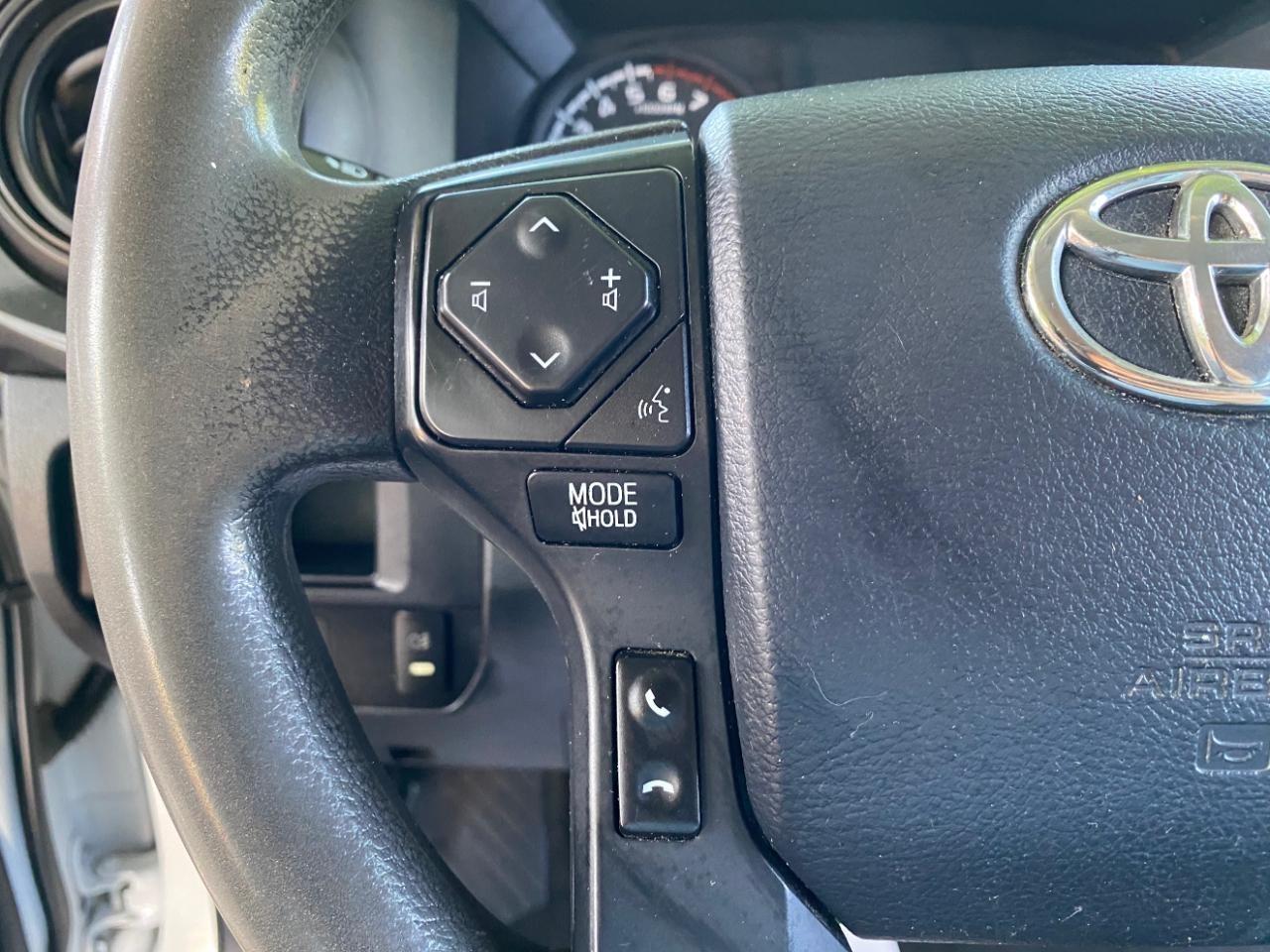Toyota Tacoma SR5 Access Cab I4 6AT 2WD 2017