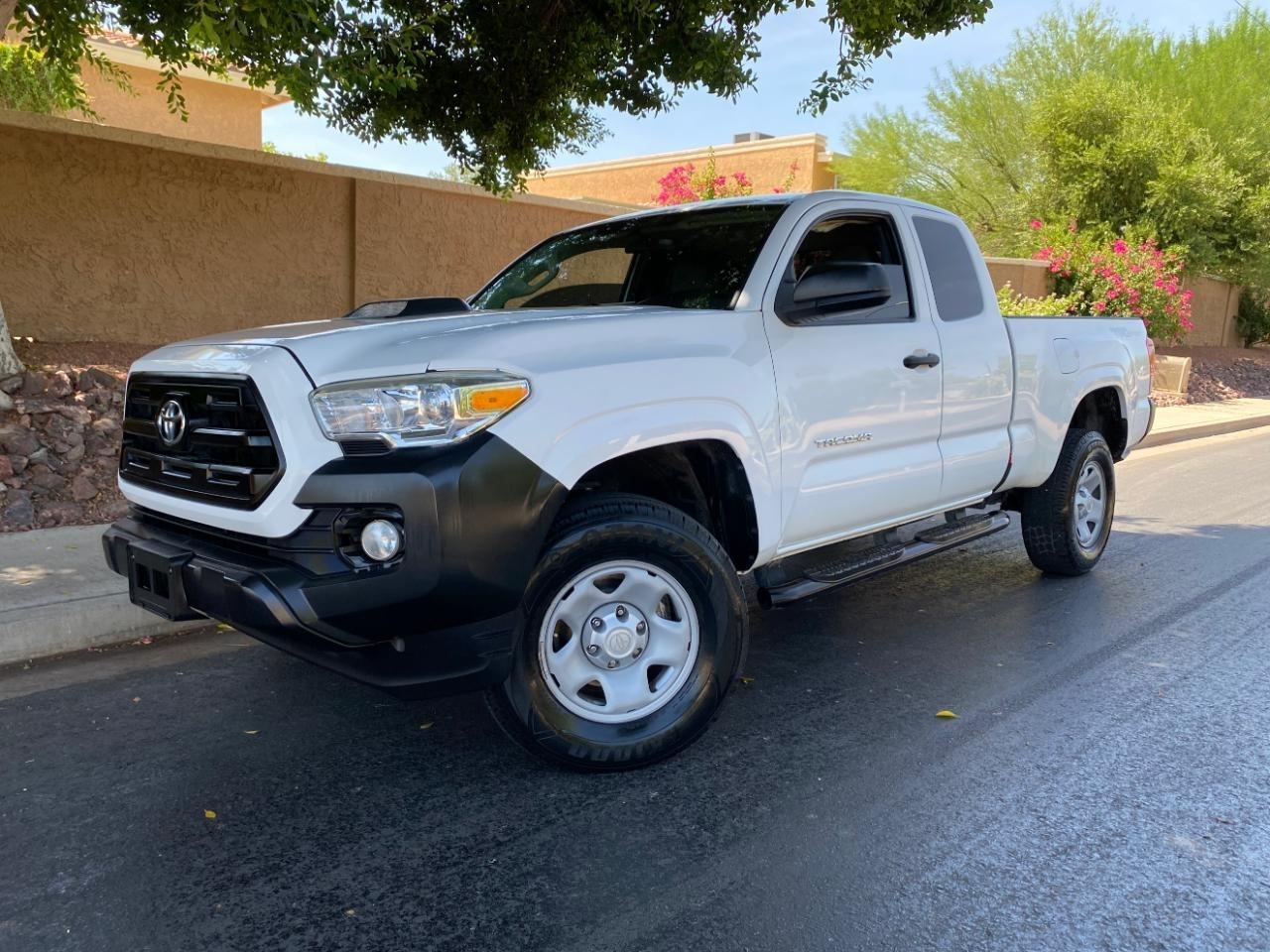 Toyota Tacoma SR5 Access Cab I4 6AT 2WD 2017
